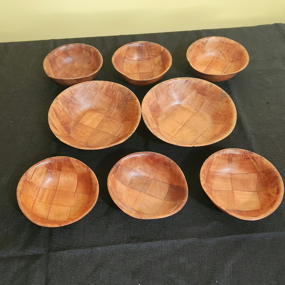 Elegant Wooden Bowl Set
